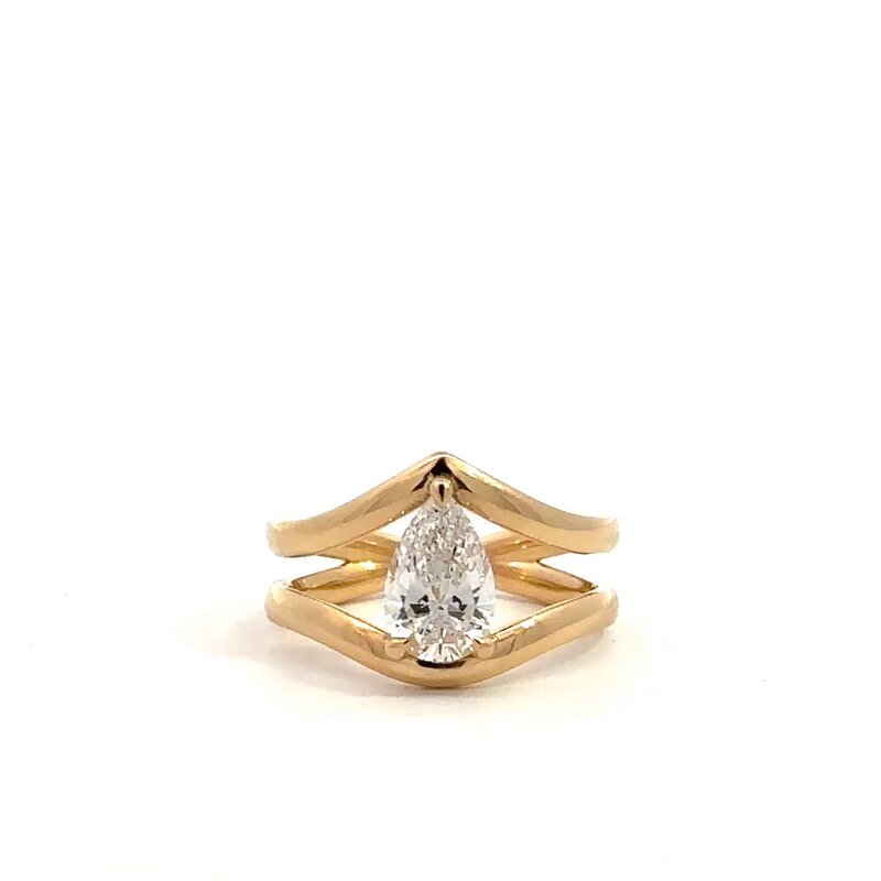 Pear Shape Split Shank Diamond Engagement Ring 360° view