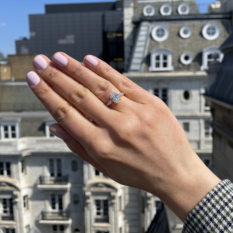 Daisy Design engagement ring design