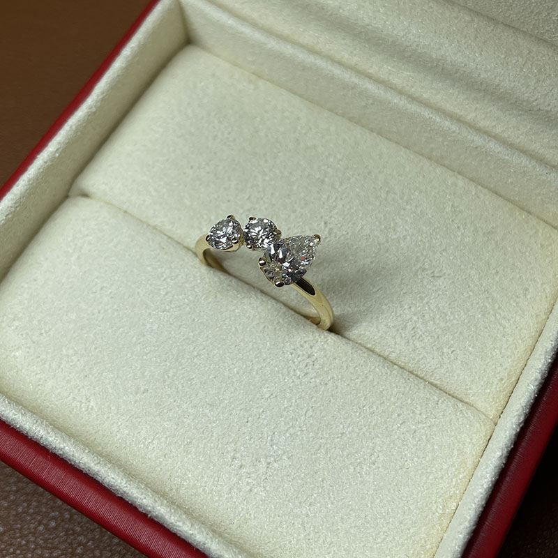 Evelyn Design engagement ring design