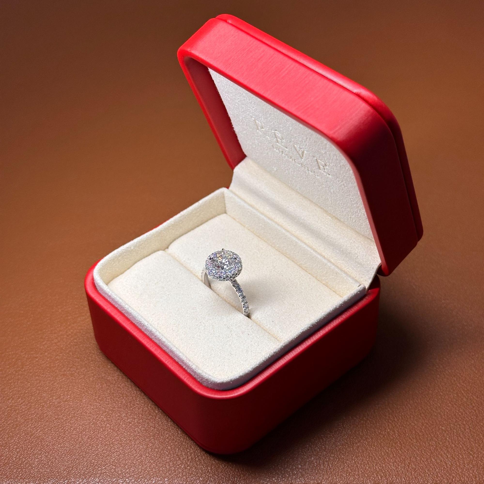 Leah Design engagement ring design