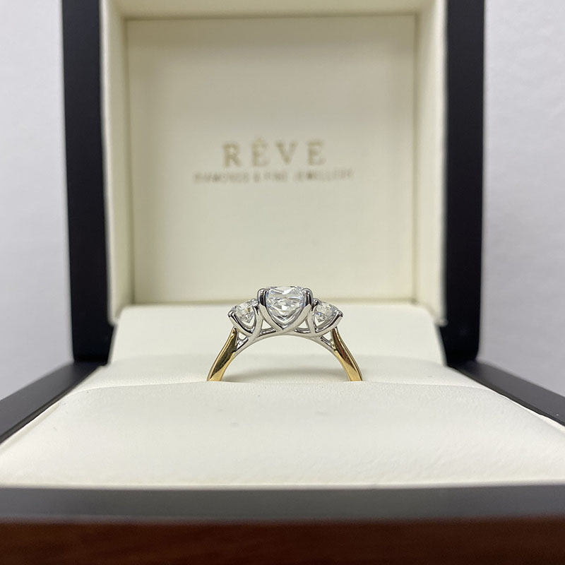 Meghan Markle Design engagement ring design