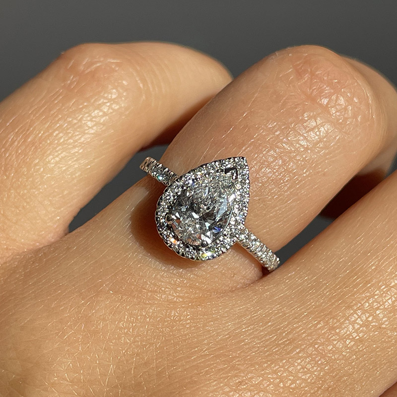 Sam Design engagement ring design